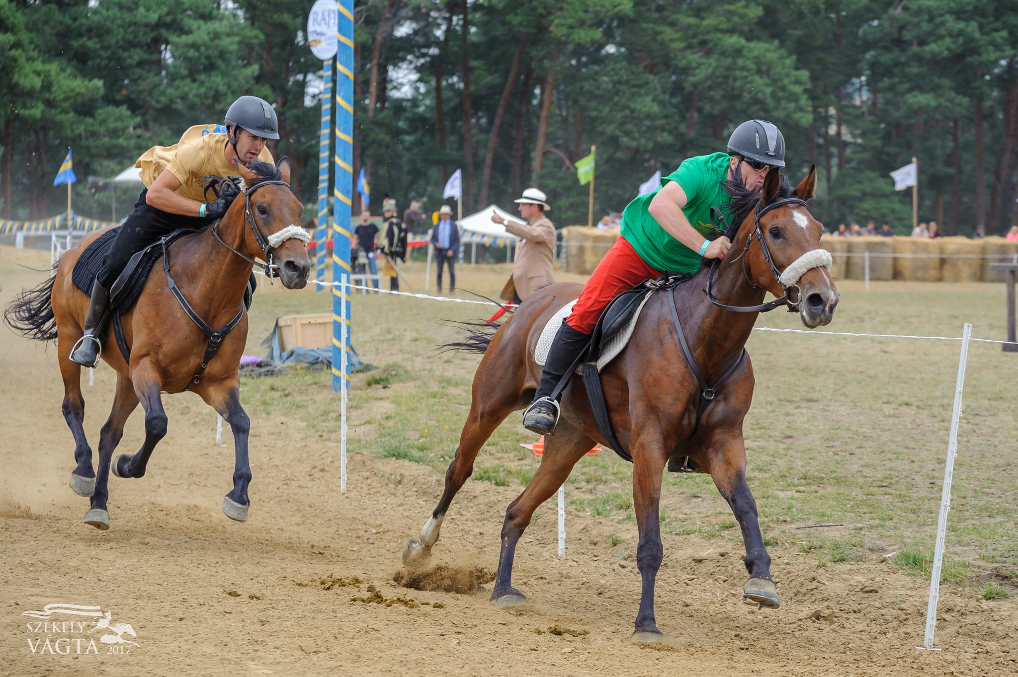 Gyergyószentmiklós, Csíkkozmás és Szotyor lovasa a Góbé-döntőben